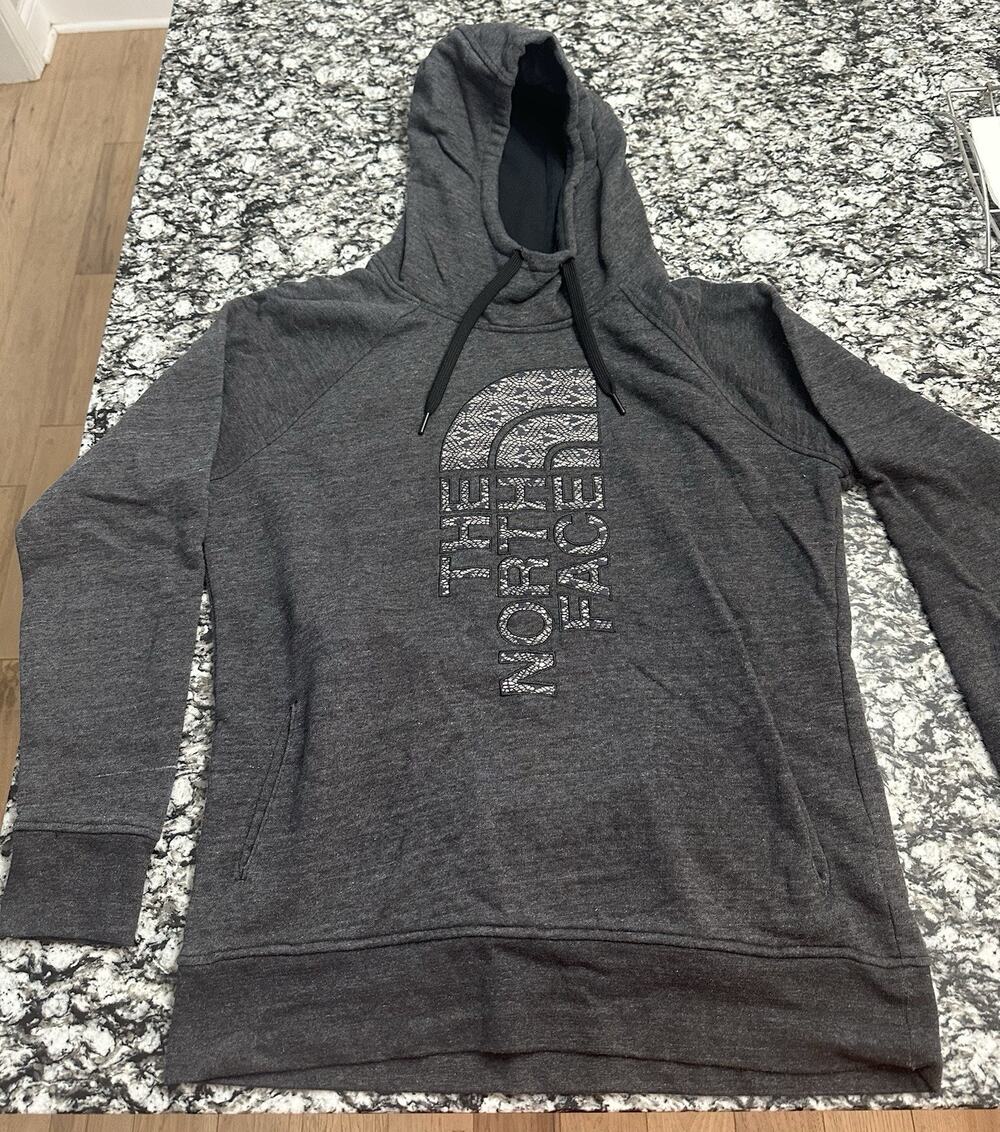 The North Face Hoodie Womens XL Gray Pullover Fleece Sweatshirt Spellout